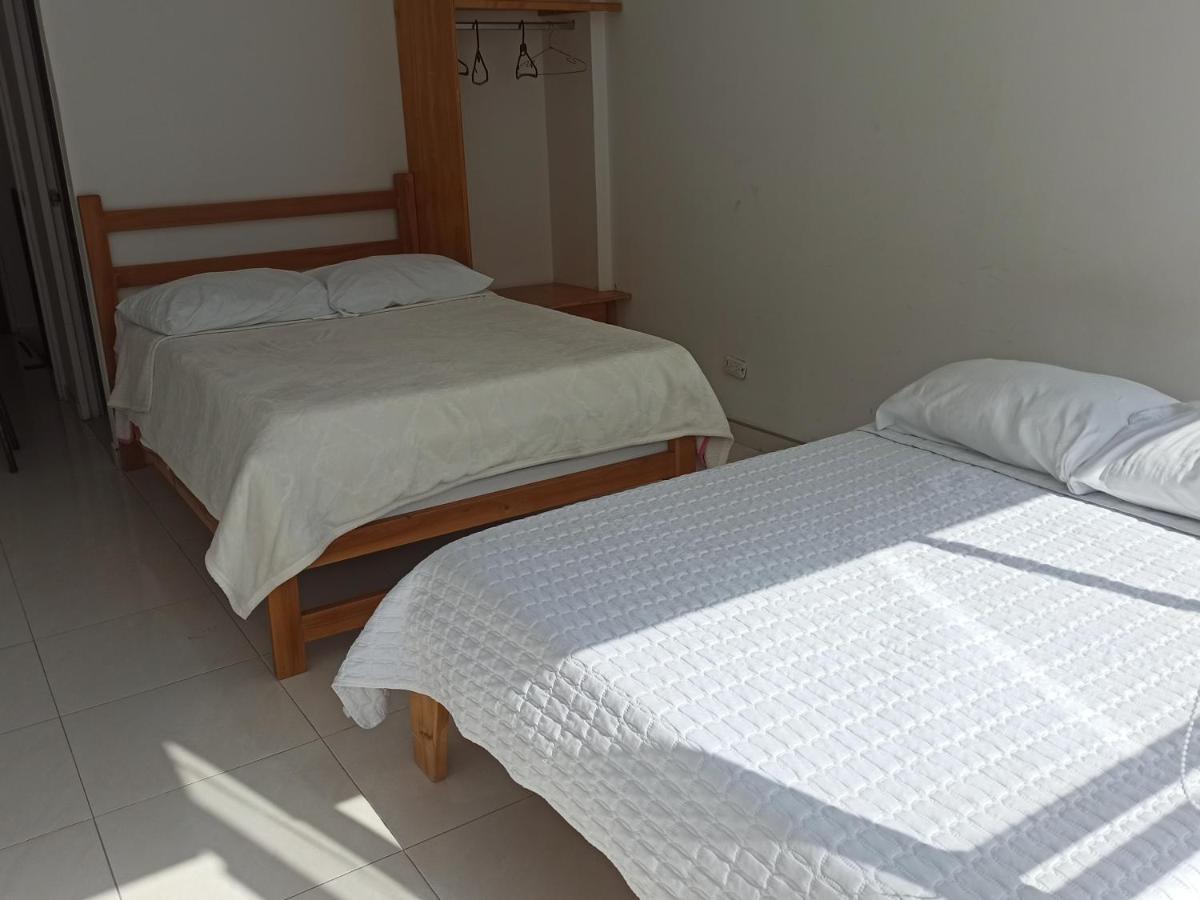 Hotel Mi Gloria トゥンハ エクステリア 写真
